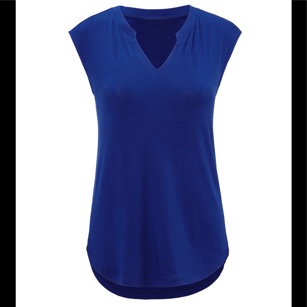 Cabi notch tee in sapphire 💎